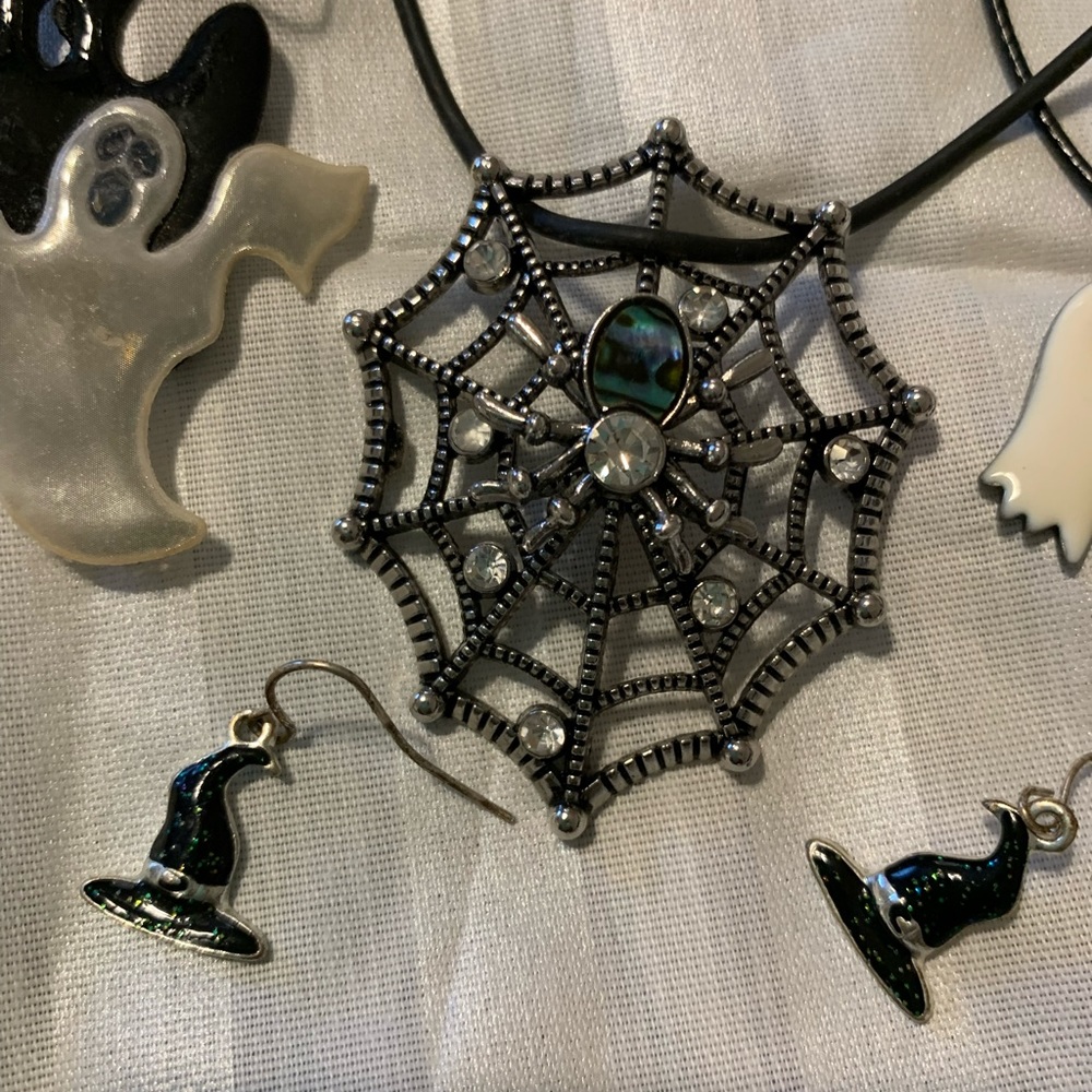 Spider Web jewelry Lot